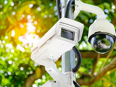 24 types of security cameras-thuhmbnail