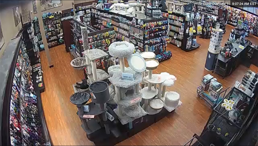 Pet value, a Solink customer. Pet valu uses Solink to reduce theft