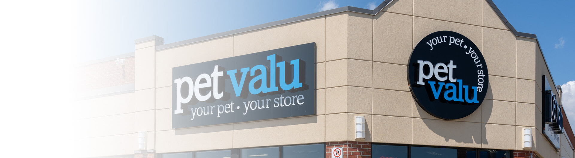 How Pet Valu keeps their employees safe by connecting their security cameras to Solink Solink