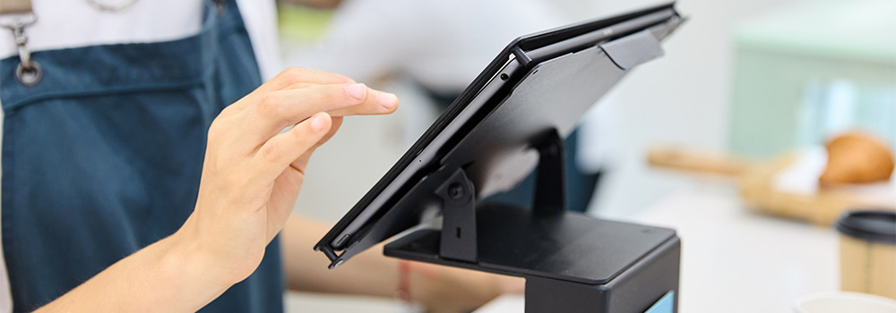 Leverage Solink’s API to build robust integrations, enabling valuable insights from POS transactions to IoT components.